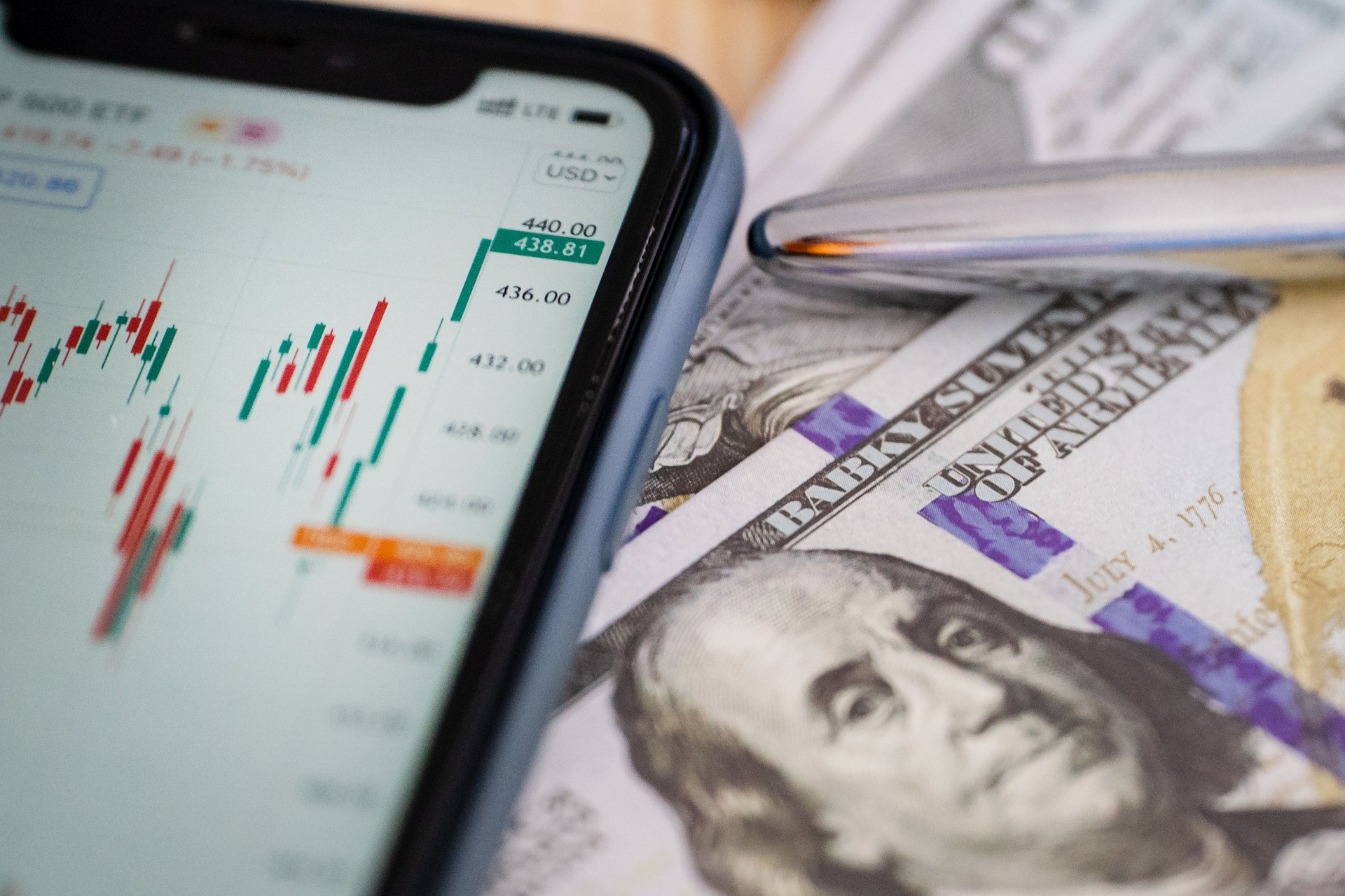 مولفه‌های یک اردربلاک معتبر: چطور نقاط ورود حرفه‌ای در بازار را شناسایی کنیم؟